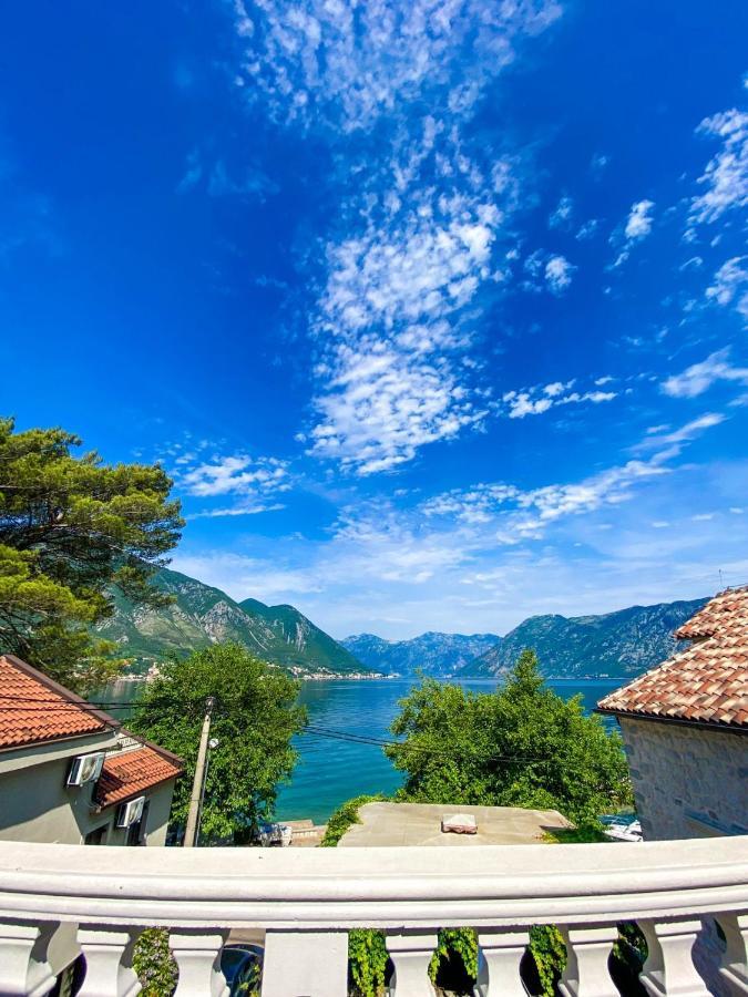 Lovely Apartment Jovan 3,With A View Of The Bay And Free Wi-Fi Kotor Dış mekan fotoğraf